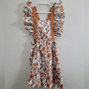 Meet your Posher, Lowell